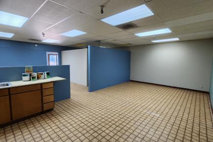 39084 Proctor, Suite D